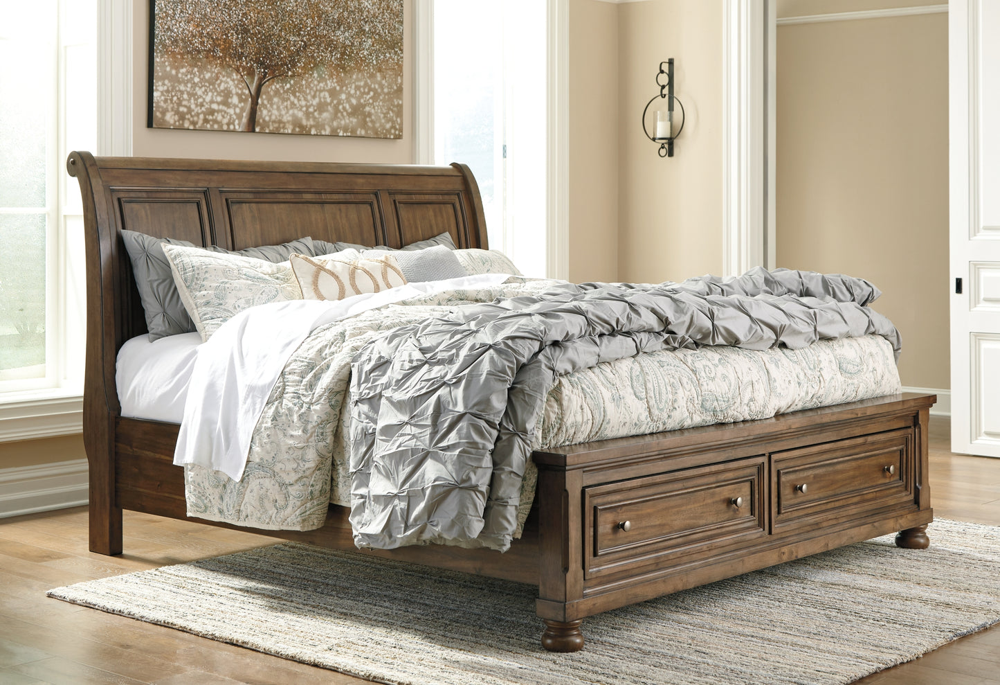 Robbinsdale Sleigh Bed With Storage