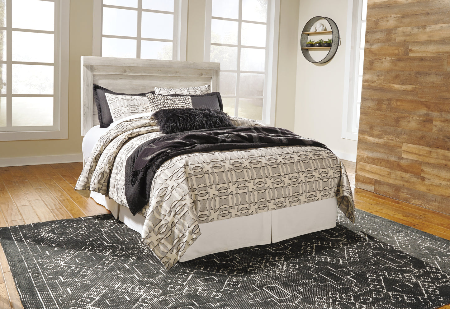 Bellaby Panel Headboard With Mirrored Dresser And 2 Nightstands