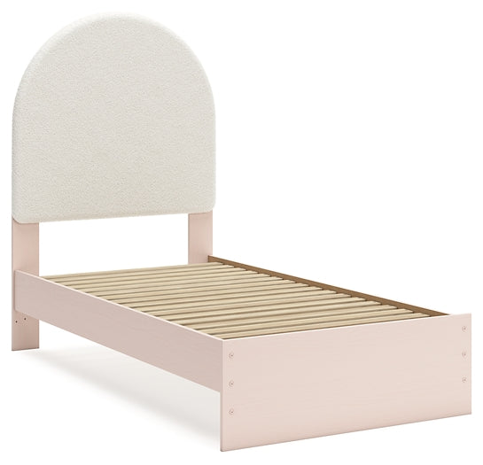 Wistenpine Upholstered Panel Bed