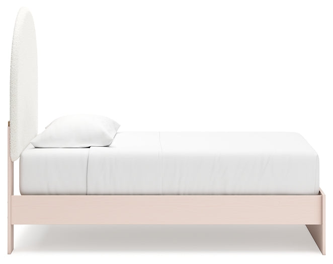 Wistenpine Upholstered Panel Bed