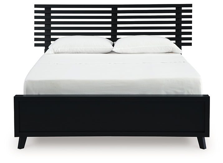 Danziar Full Slat Panel Bed
