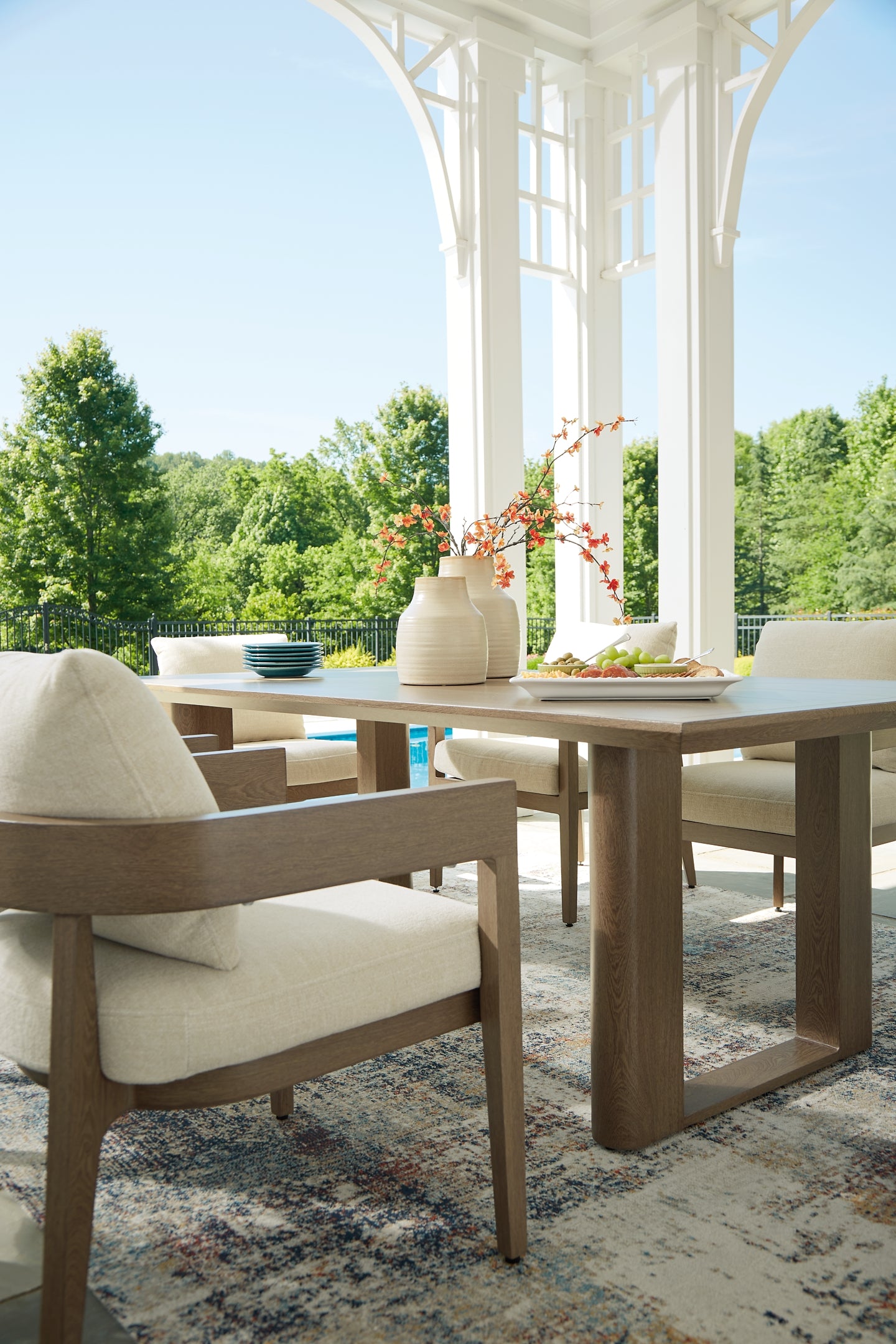 Serene Bay Outdoor Dining Table and 4 Chairs